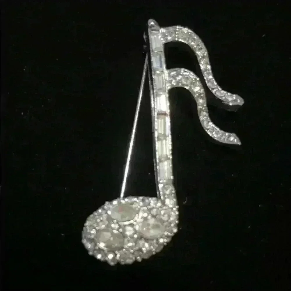Pell Music Note Rhinestone Brooch